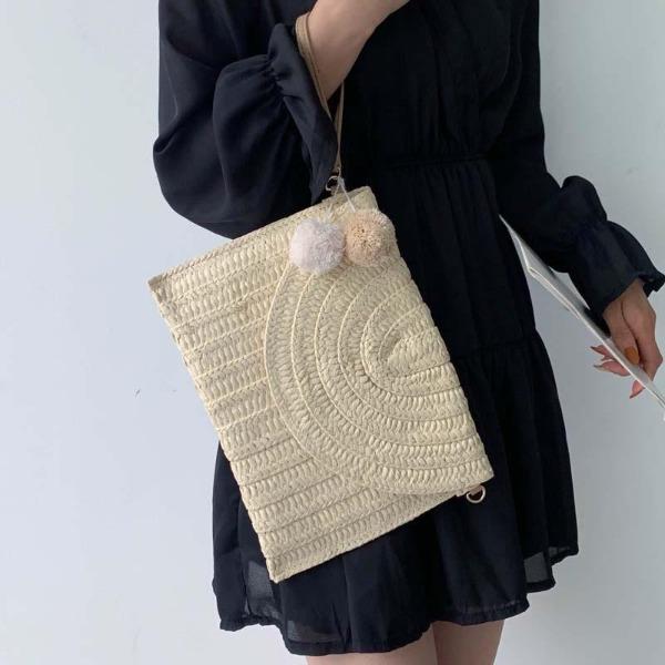 Strawmida , the ulitmate summer handbag for women